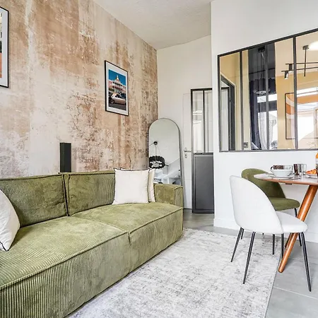 Appartamento Charming Parisian Loft For 2 To 4 People Parigi