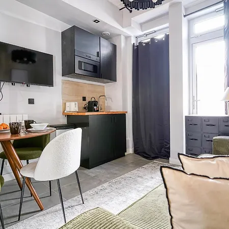 Charming Parisian Loft For 2 To 4 People Appartamento